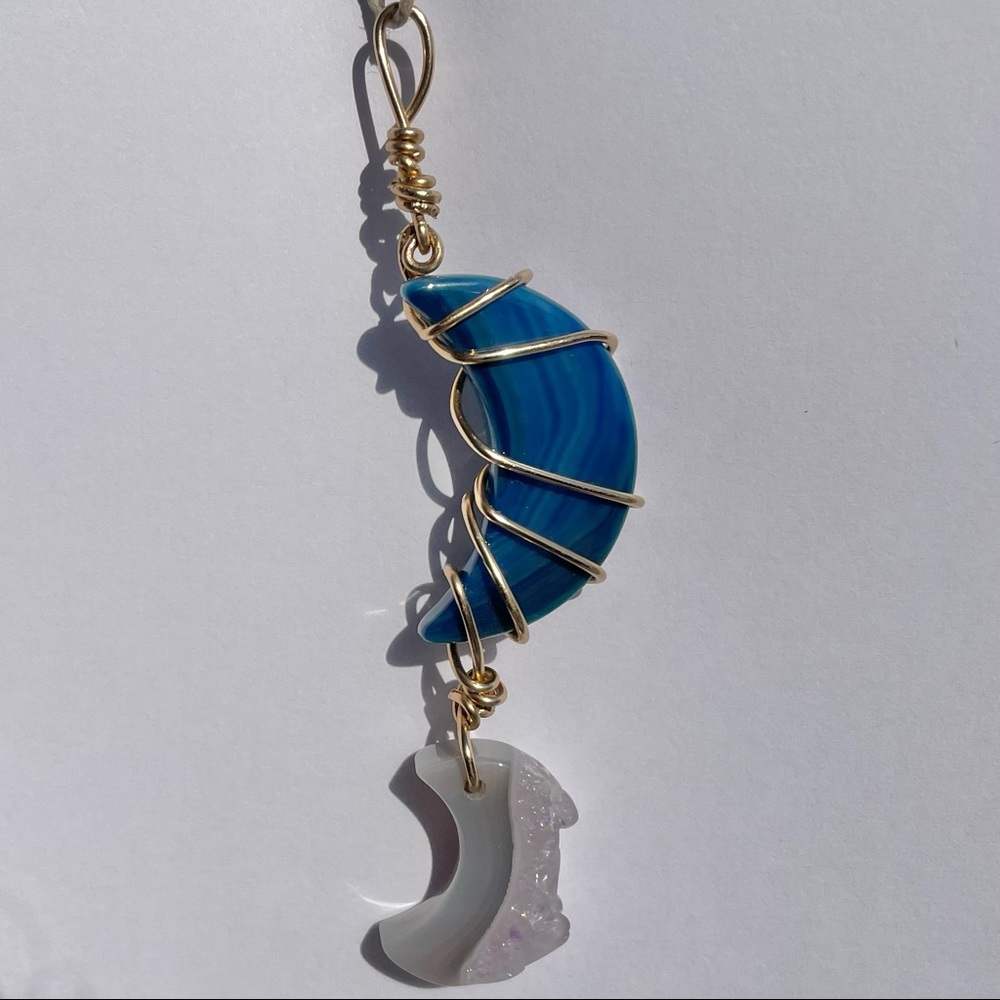 ✨ Healing Moon Charm 🌙 chakras celestial crystals - Picture 8 of 10